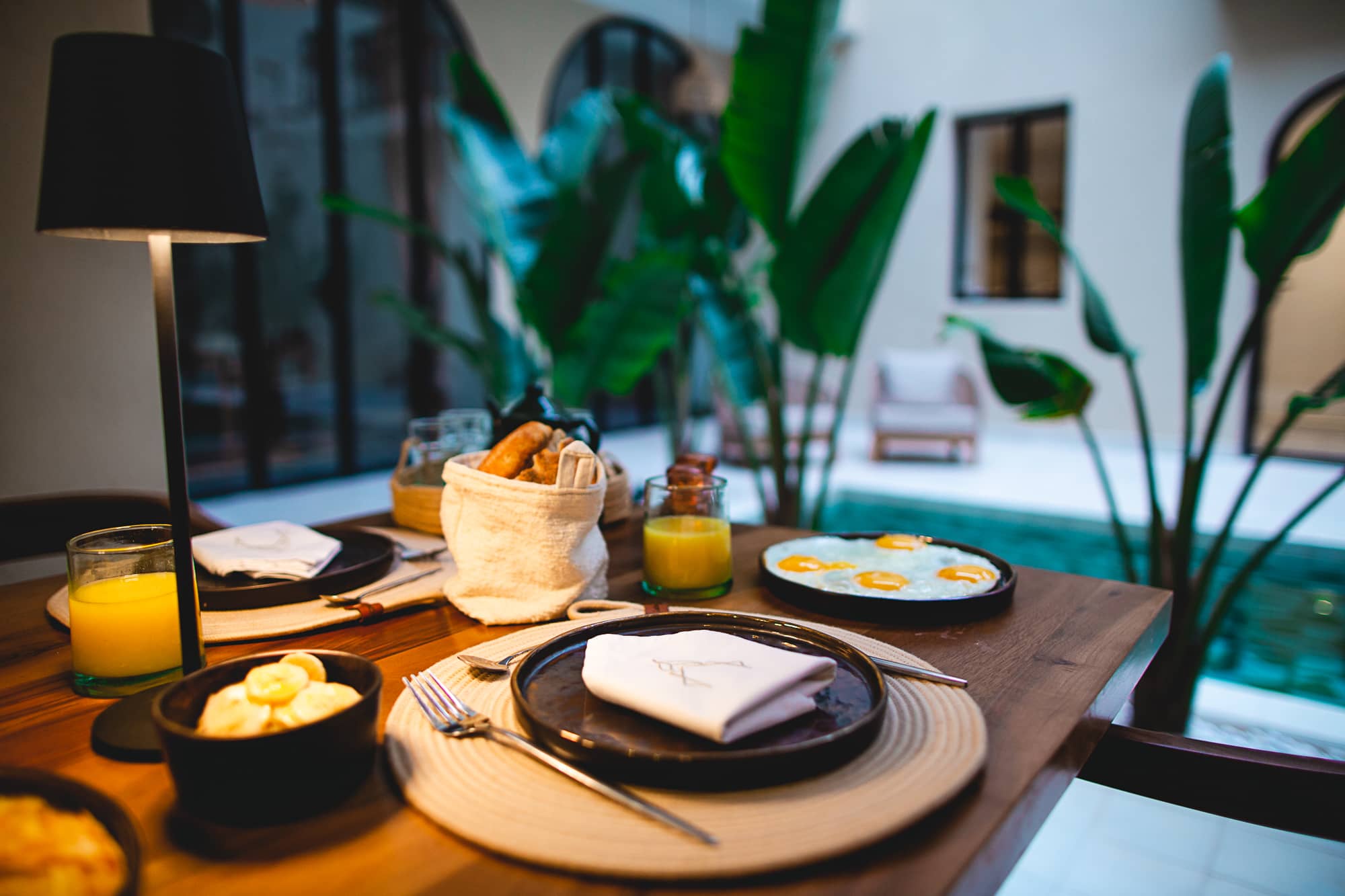 table dressée patio